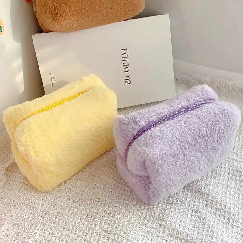 Faux Fur “Teddy” Cosmetics Bag / Travel Bag / Makeup Bag. Zip Closure. Brand New